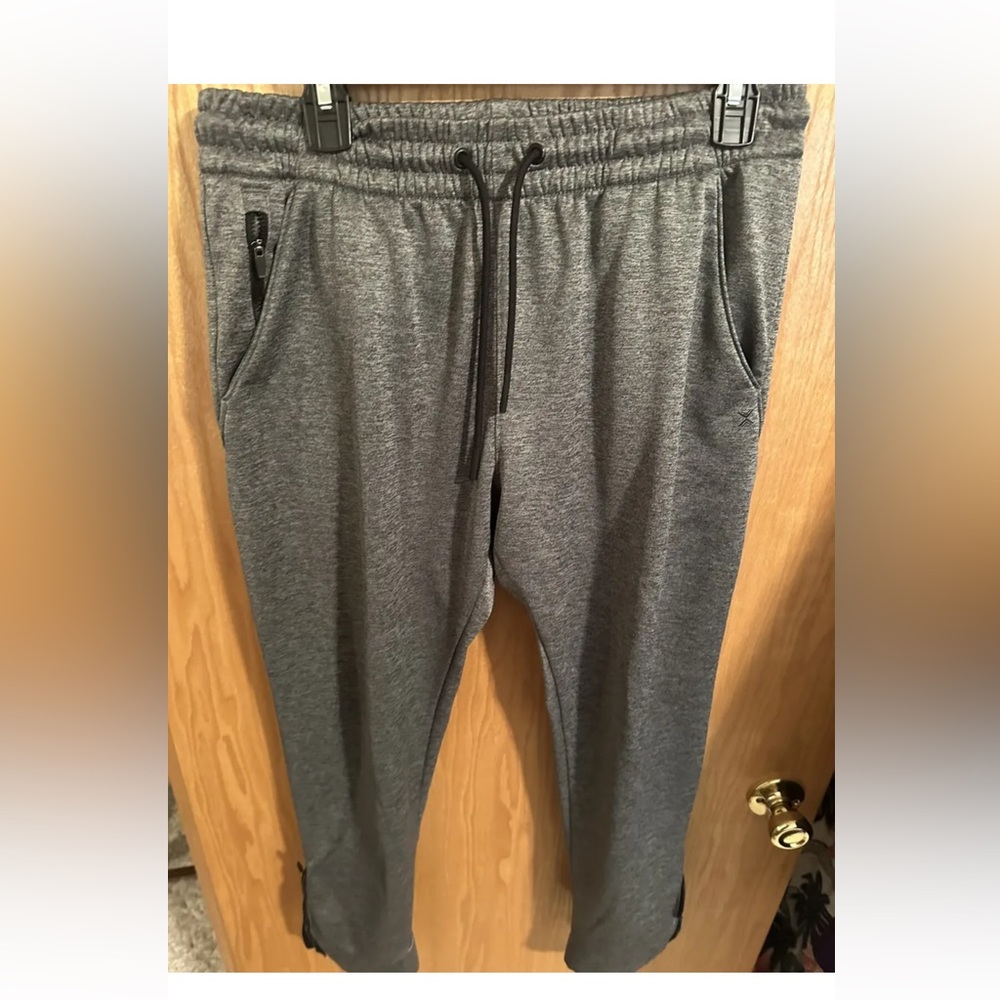 xerison joggers men Size Medium Run Jump Exercise Workout Pants Grey
